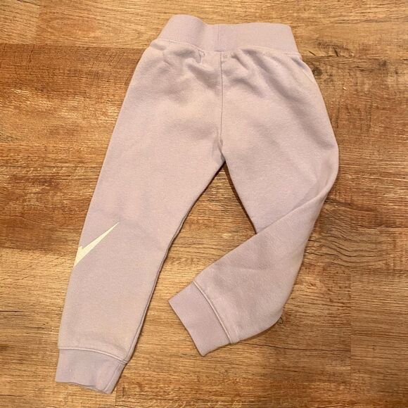 Nike Joggers Lavender Sweatpants Toddler Size 4 XS - Picture 6 of 8